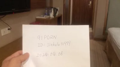 [原创] 今天早上约的少妇，大屁股（申请论坛邀请码） - 91视频|91自拍|国产自拍